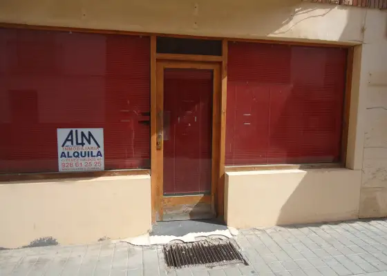 Alquiler de local en el centro de Manzanares