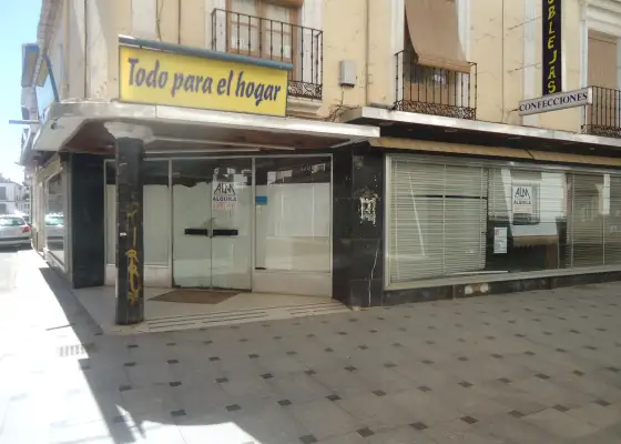 Alquiler de local en la Calle Empedrada en Manzanares