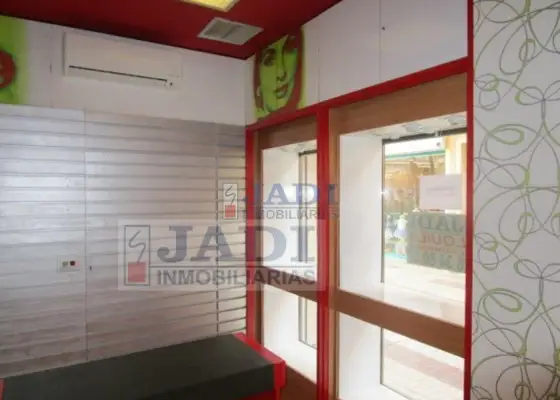 alquiler de local en Valdepeñas, CENTRO