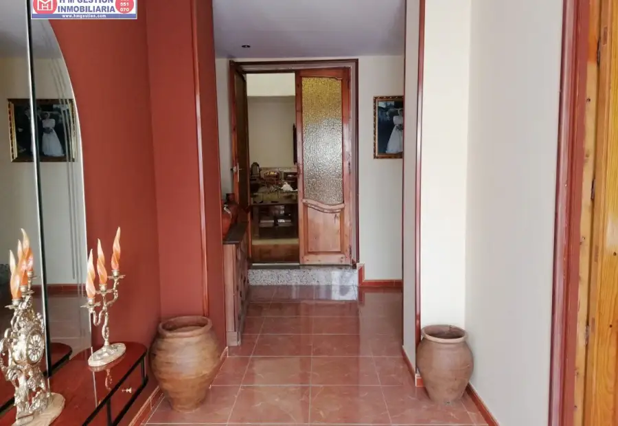 Amplia vivienda reformada en 2016 en centro de criptana en Campo de Criptana