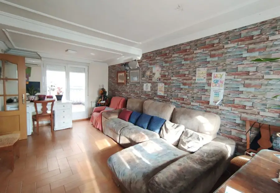 Casa/Chalet adosado En Venta Avenida Juan Carlos I, Tomelloso en Tomelloso