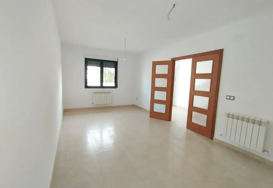 Casa/Chalet adosado En Venta Calle Victoria, Tomelloso en Tomelloso