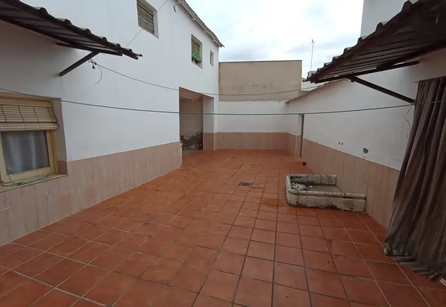 Casa/Chalet pareado En Venta Calle Jose Ruiz, Socuéllamos en Socuéllamos