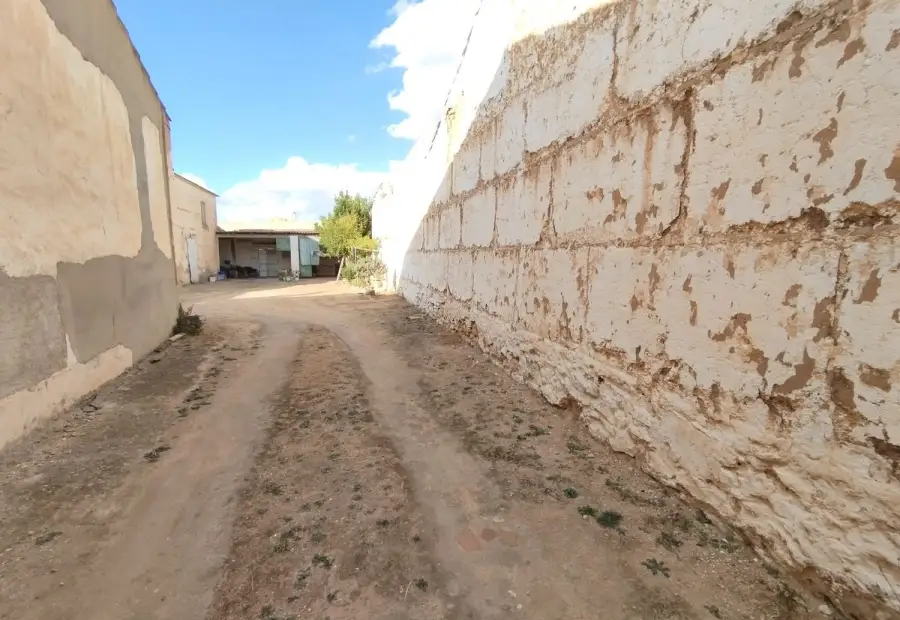 Casa/Chalet pareado En Venta Calle Melquiades Álvarez, Tomelloso en Tomelloso