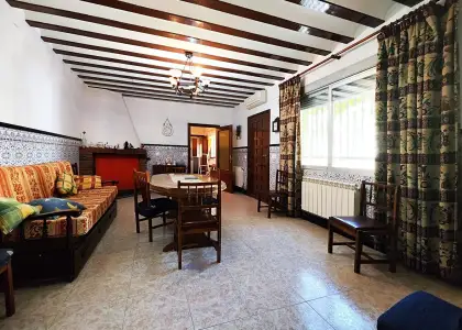 Casa con cochera zona Prolongacion Desengaño en Argamasilla de Calatrava