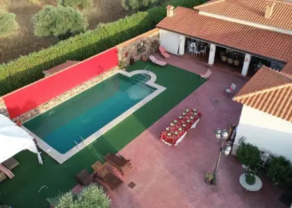 CASA de CAMPO con OLIVAR en Piedrabuena