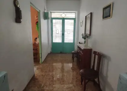 Casa en parcela de 250 metros con 9,20 metros de fachada en Alcázar de San Juan