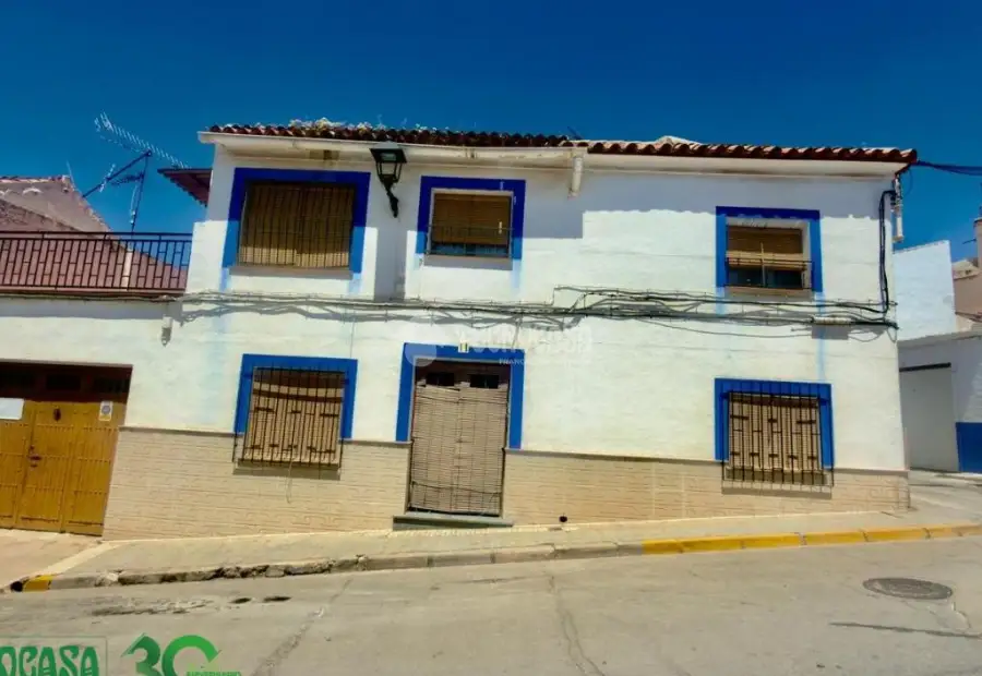 Casa en venta en Campo De Criptana - Campo De Criptana, 57.900 €, 395 m2, ref. 661818 en Campo de Criptana