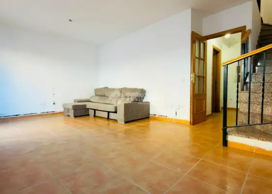 Casa en venta en Ciruelos - Ciruelos, 189.000 €, 185 m2, ref. 667708