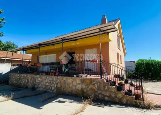 Casa en venta en Escalona - Escalona, 229.900 €, 275 m2, ref. 661350