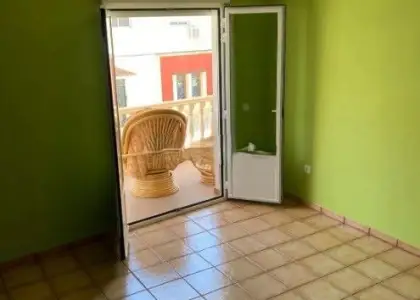 Casa en venta en Herencia, Avenida De La Encarnación, de 250 m2 con 7 dormitorios, 2 baños, plaza de garaje y 2 terrazas por 139.000 €, Ref. 0418 en Herencia