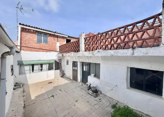 Casa en venta en Illescas - Illescas, 200.000 €, 181 m2, ref. 656436