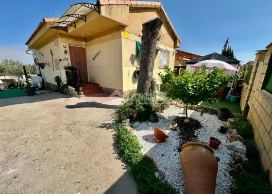Casa en venta en Loranca De Tajuña - Loranca De Tajuña, 209.000 €, 60 m2, ref. 665713