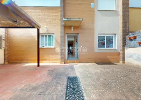 Casa en venta en Yebes - Valdeluz - Yebes - Valdeluz, 262.800 €, 172 m2, ref. 651797