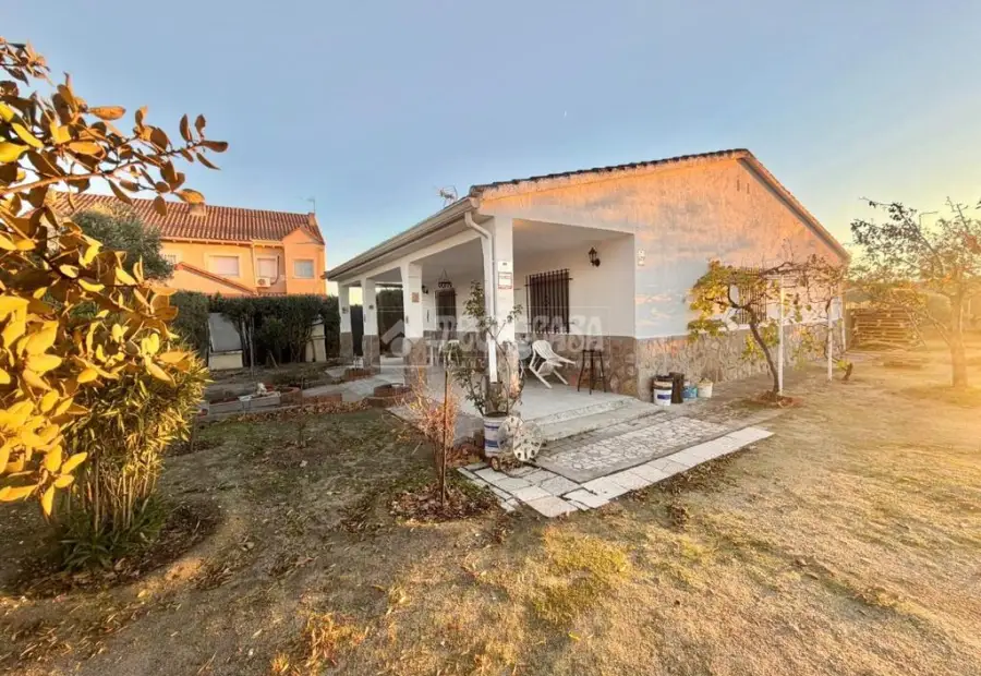 Casa en venta en Yeles - Yeles, 259.900 €, 98 m2, ref. 639703 en Yeles