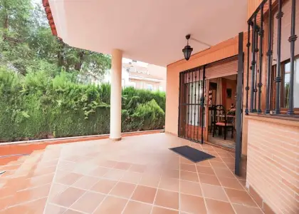 Casa Pareada en venta Zona Pau II en Puertollano