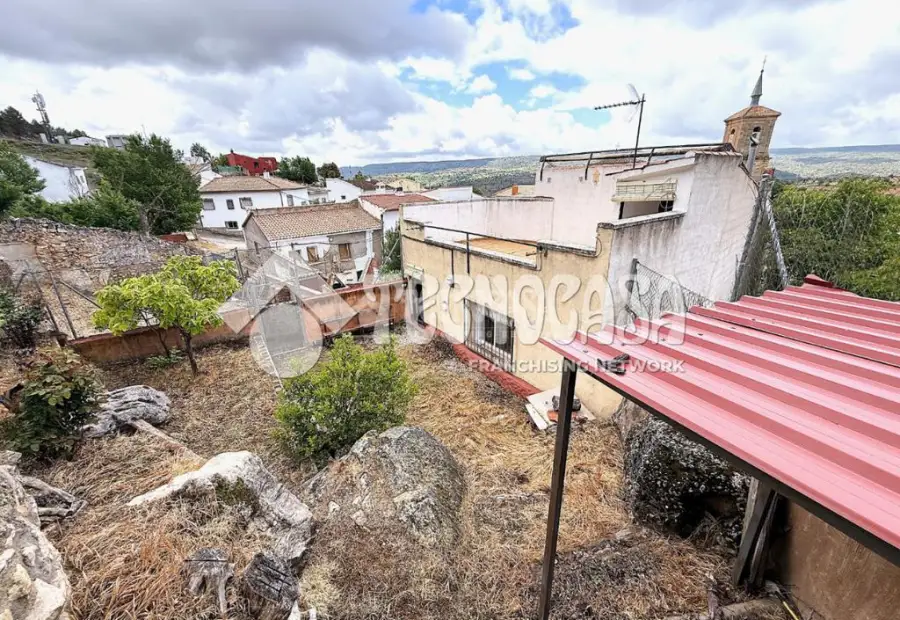 Casa rural en venta en Huete - Huete, 83.500 €, 166 m2, ref. 656421 en Huete