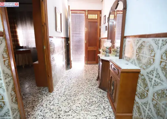 Casa totalmente equipada para entrar a vivir en el centro de Quero