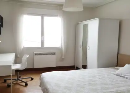 Habitación en piso compartido en Pamplona en Pamplona