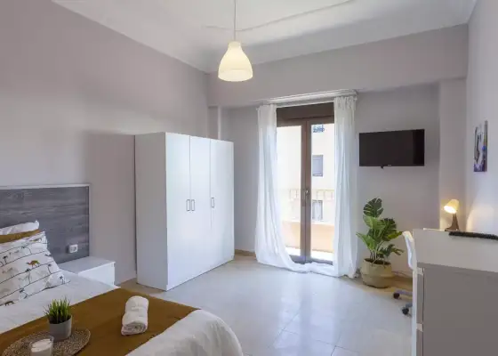 Habitación en un piso compartido de 7 dormitorios en alquiler en Arrancapins, Valencia