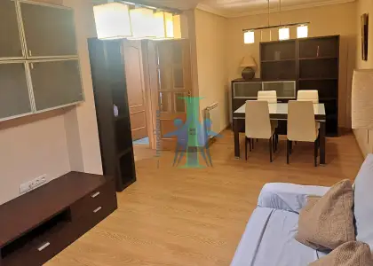 Inmohouse vende en exclusiva ático duplex y local con vado en zona carretas ref: O191 en Albacete