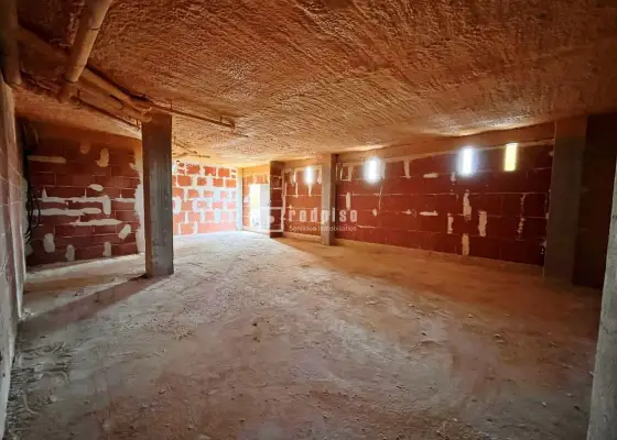 Local comercial en alquiler en Avenida de Castilla, Distrito Único, Alovera, Guadalajara