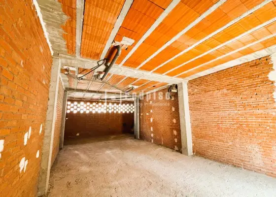 Local comercial en alquiler en Calle de Alicante, Los Valles-San Vazquez - Concordia - Adoratrices, Guadalajara