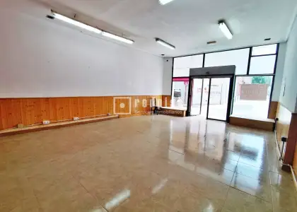Local comercial en alquiler en Calle de Alonso Núñez de Reinoso, Los Valles-San Vazquez - Concordia - Adoratrices, Guadalajara en Guadalajara