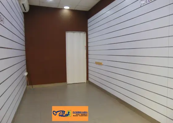 Local Comercial en Valdepeñas, Centro