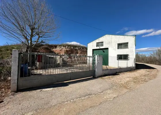 Local comercial en venta en Aranzueque - Aranzueque, 119.000 €, 238 m2, ref. 654035