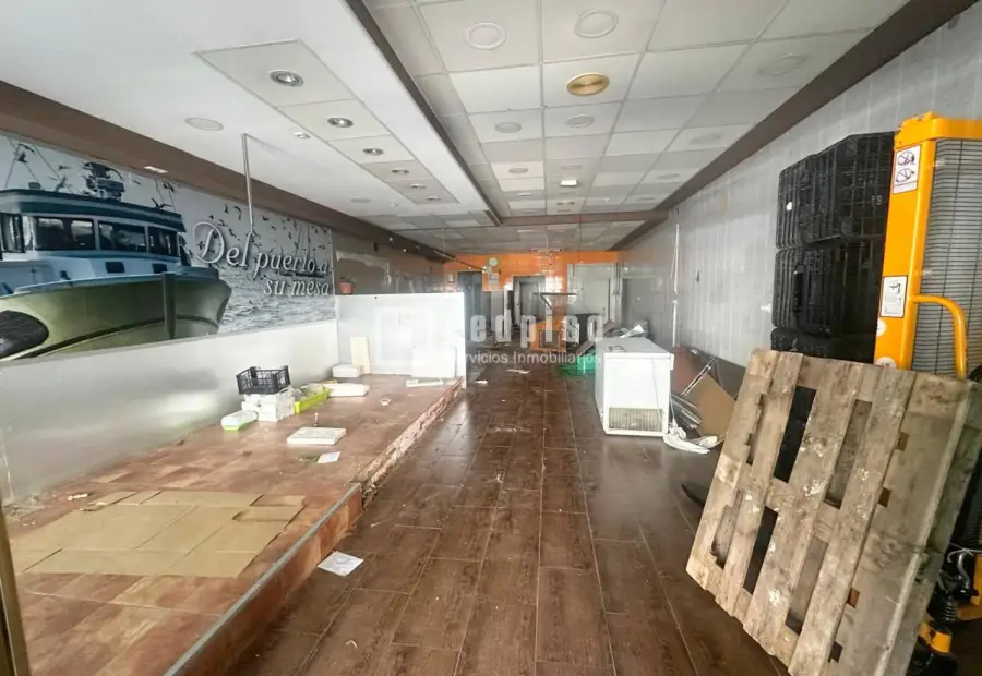 Local comercial en venta en Calle del Río Alberche, Santa Bárbara - Santa María de Benquerencia, Toledo en Toledo