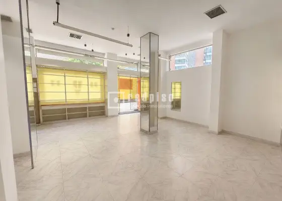 Local comercial en venta en Constitución-El Balconcillo, Guadalajara