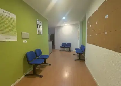 Local en alquiler en Alcázar De San Juan, Centro, de 180 m2 con 2 baños por 600 €/mes, Ref. 0390 en Alcázar de San Juan