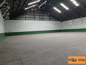 Nave Venta Polígono Avd. las Tinajas, Valdepeñas en Valdepeñas