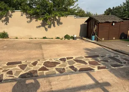 Oportunidad Única en El Retamar - Terreno con Vistas a la Sierra y Piscina en Almodóvar del Campo