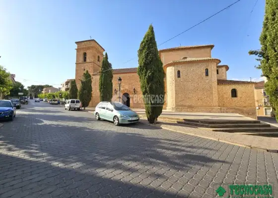 Piso en venta en Balazote - Balazote, 92.900 €, 289 m2, ref. 668248