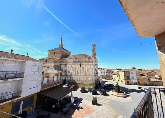 Piso en venta en Honrubia - Honrubia, 55.000 €, 90 m2, ref. 662262
