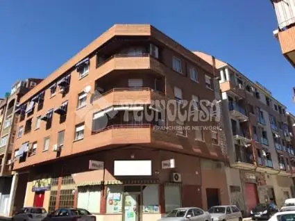 Piso en venta en Talavera De La Reina - Puerta De Cuartos - Universidad, Casco Antiguo, 123.500 €, 114 m2, ref. 667651