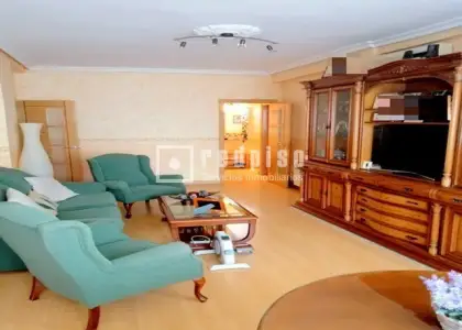 Piso en venta en Toledo en Toledo
