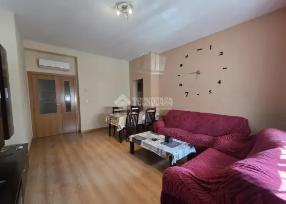 Piso en venta en Valdepeñas - Valdepeñas, 110.000 €, 90 m2, ref. 667247