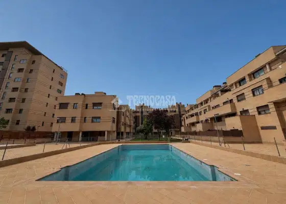 Piso en venta en Yebes - Valdeluz - Yebes - Valdeluz, 239.900 €, 132 m2, ref. 658224
