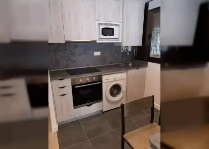 Se alquila habitación en piso compartido de 4 habitaciones en Zaragoza, solo chicas en Zaragoza
