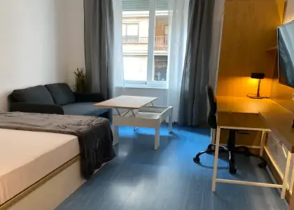 Se alquila habitación en piso compartido de 5 habitaciones en Salamanca en Salamanca