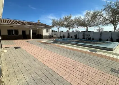 Se vende chalet de lujo zona imaginalia en Albacete