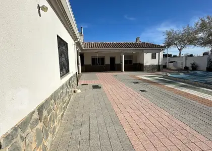 Se vende chalet de lujo zona imaginalia en Albacete