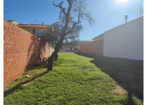 Terreno de 370 m² listo para construir en Argamasilla en Argamasilla de Calatrava