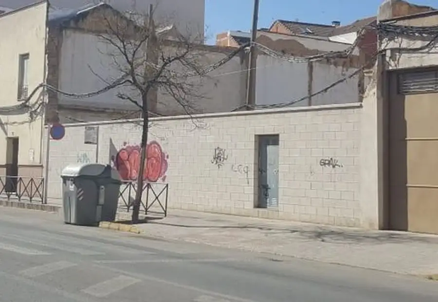 Terreno / Urbano (solar) En Venta Calle Socuéllamos, Tomelloso en Tomelloso
