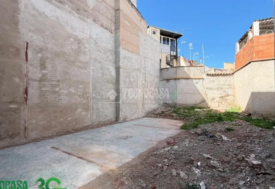 Terrenos en venta en Alcázar De San Juan - Alcázar De San Juan, 42.900 €, 120 m2, ref. 657531 en Alcázar de San Juan