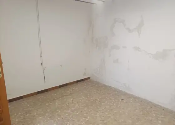 Trastero en Valdepeñas, Buena