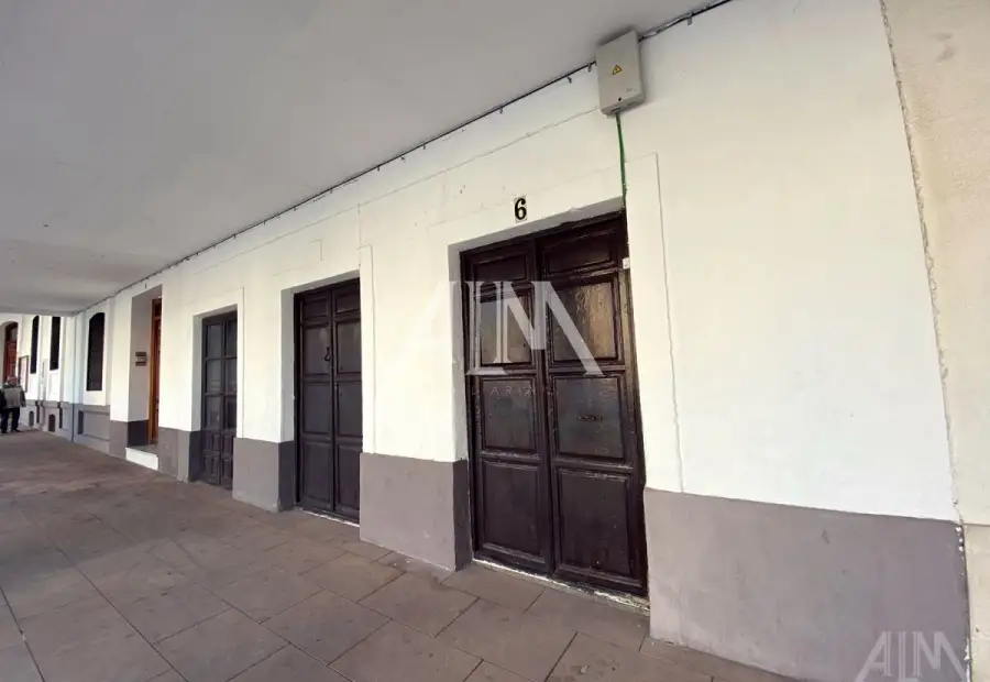 Venta Casa Centro - Ayuntamiento, Manzanares. Precio a consultar en Manzanares